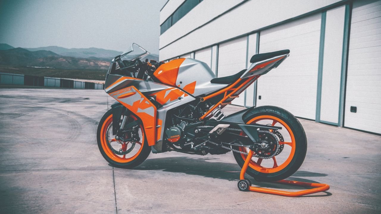 KTM RC 200