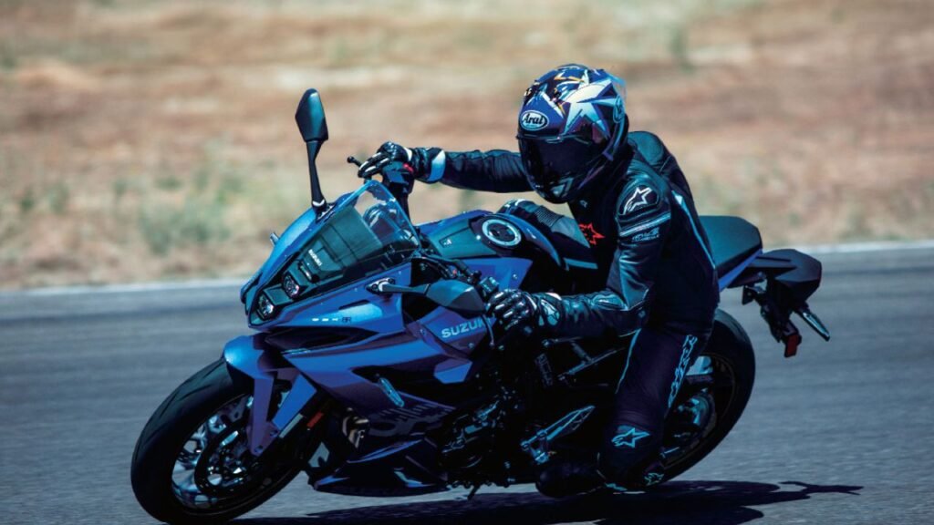 Suzuki GSX-8R